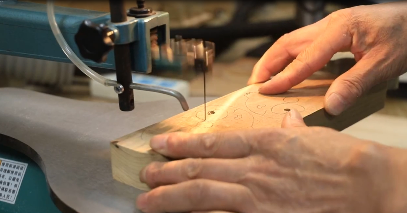 Artisanat en bois fait avec les outils électriques d'Allwin